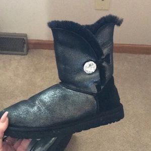 Used Swarovski Button Ugg boots